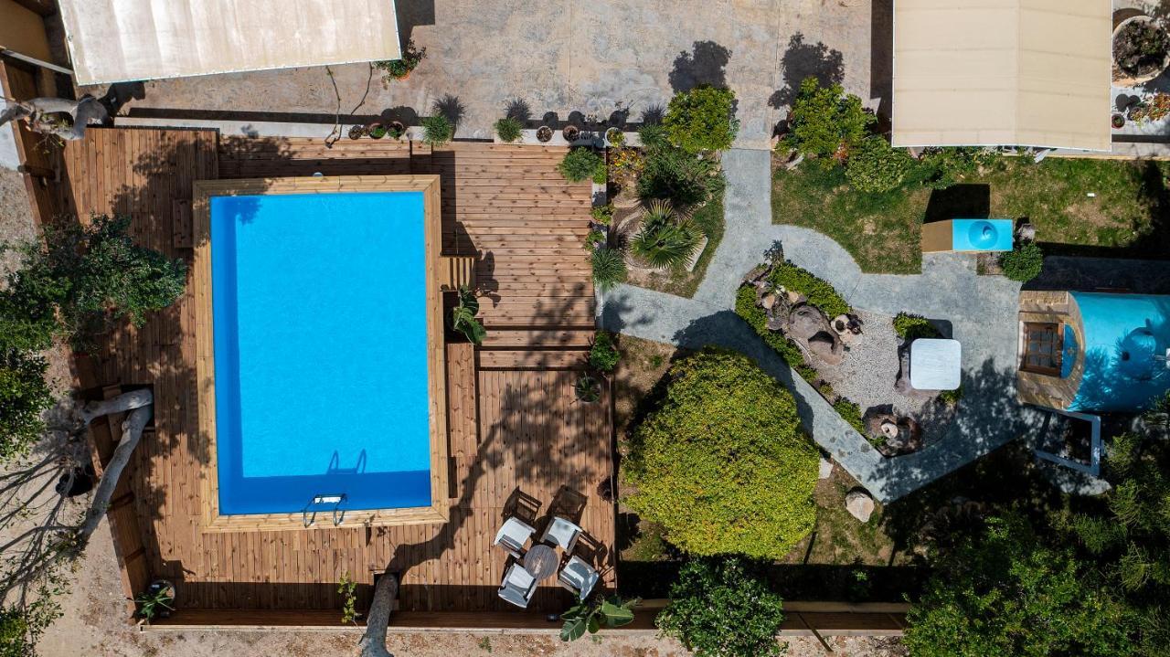 マスティハリ Selana House With Outdoor Poolヴィラ エクステリア 写真